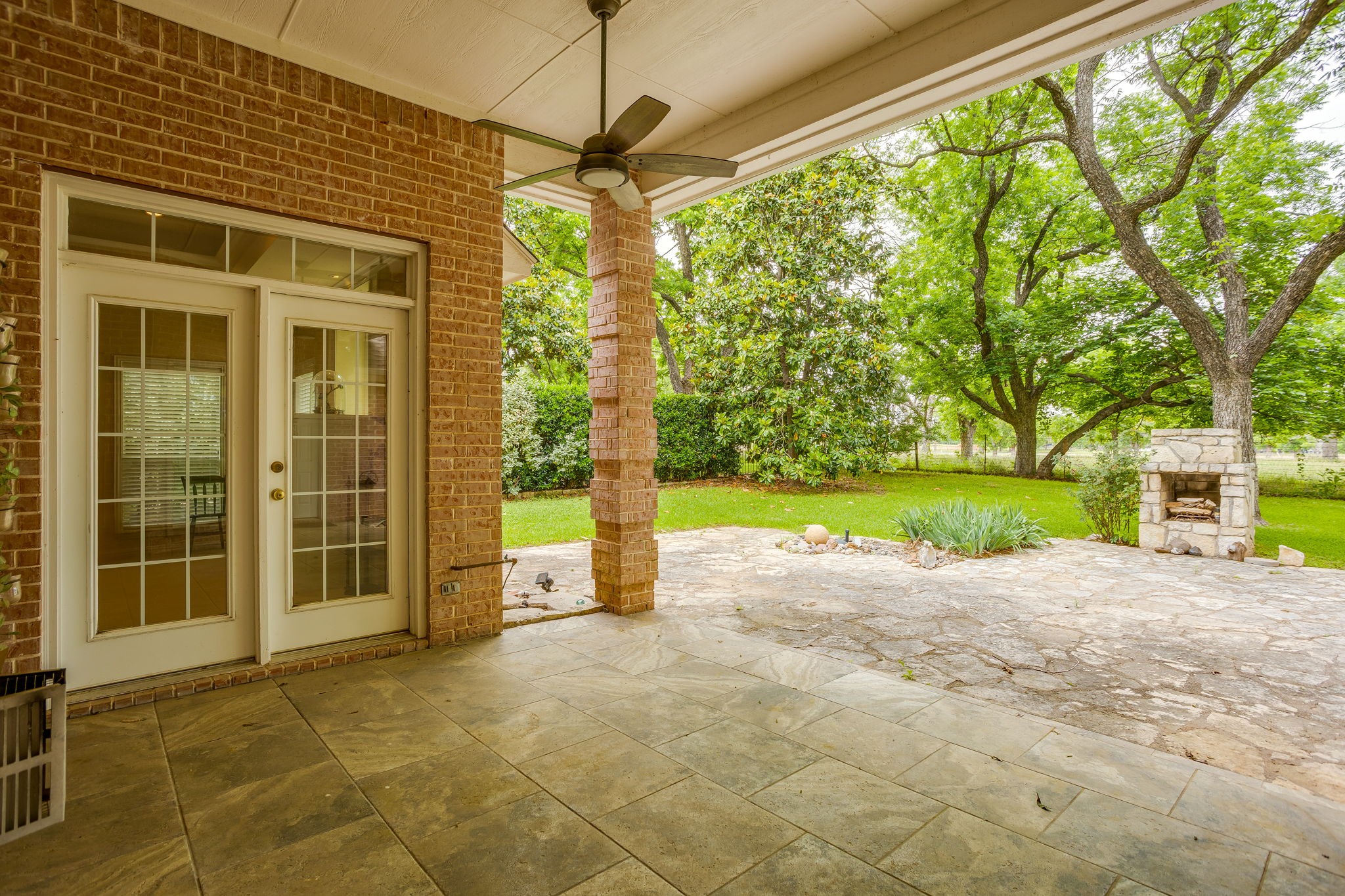 8707 S Monticello Circle Granbury TX 76049