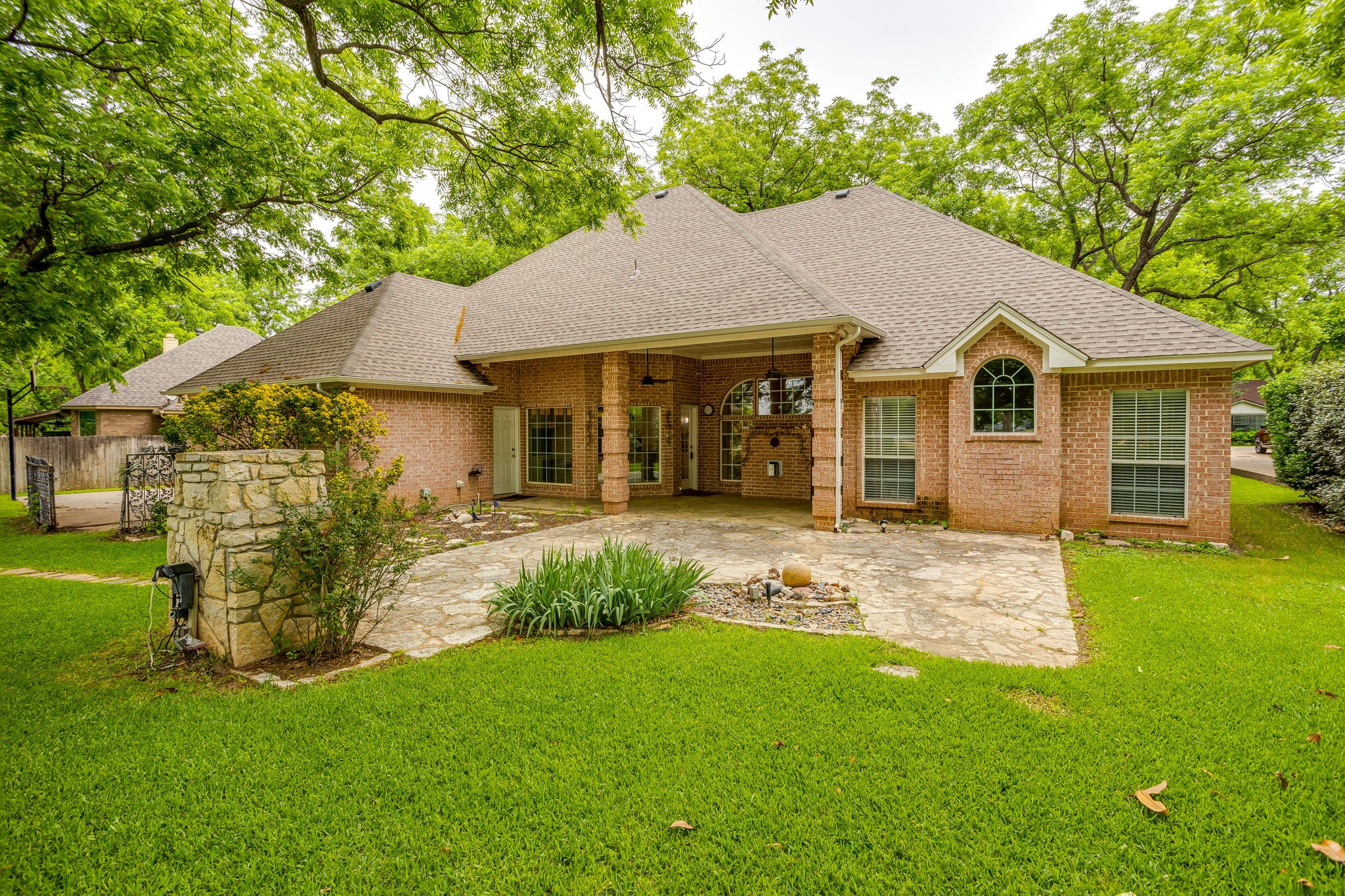 8707 S Monticello Circle Granbury TX 76049