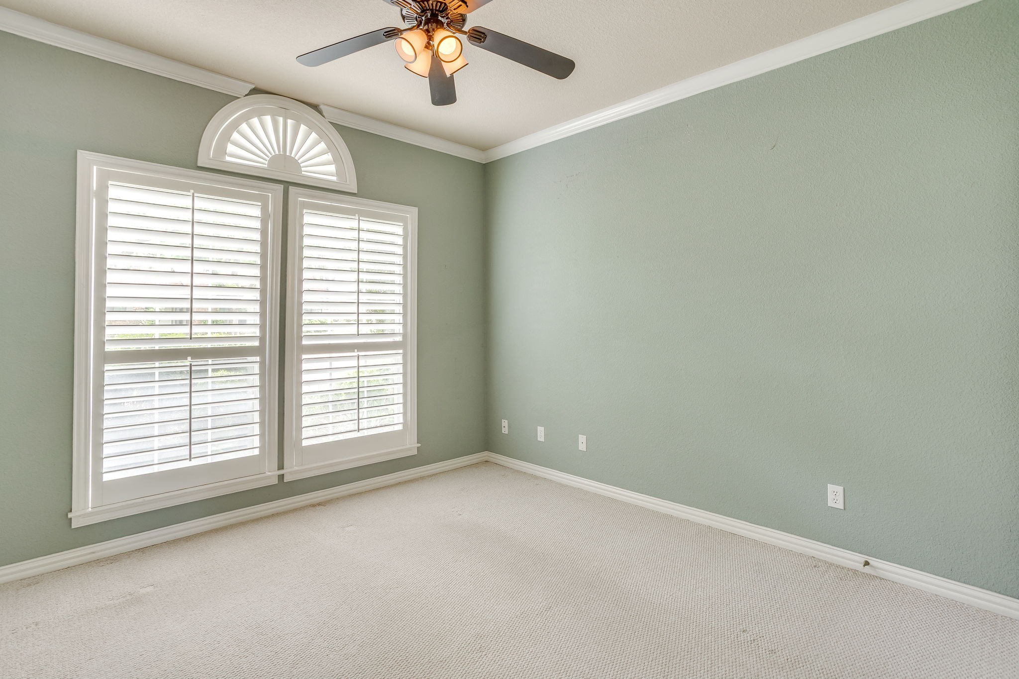 8707 S Monticello Circle Granbury TX 76049
