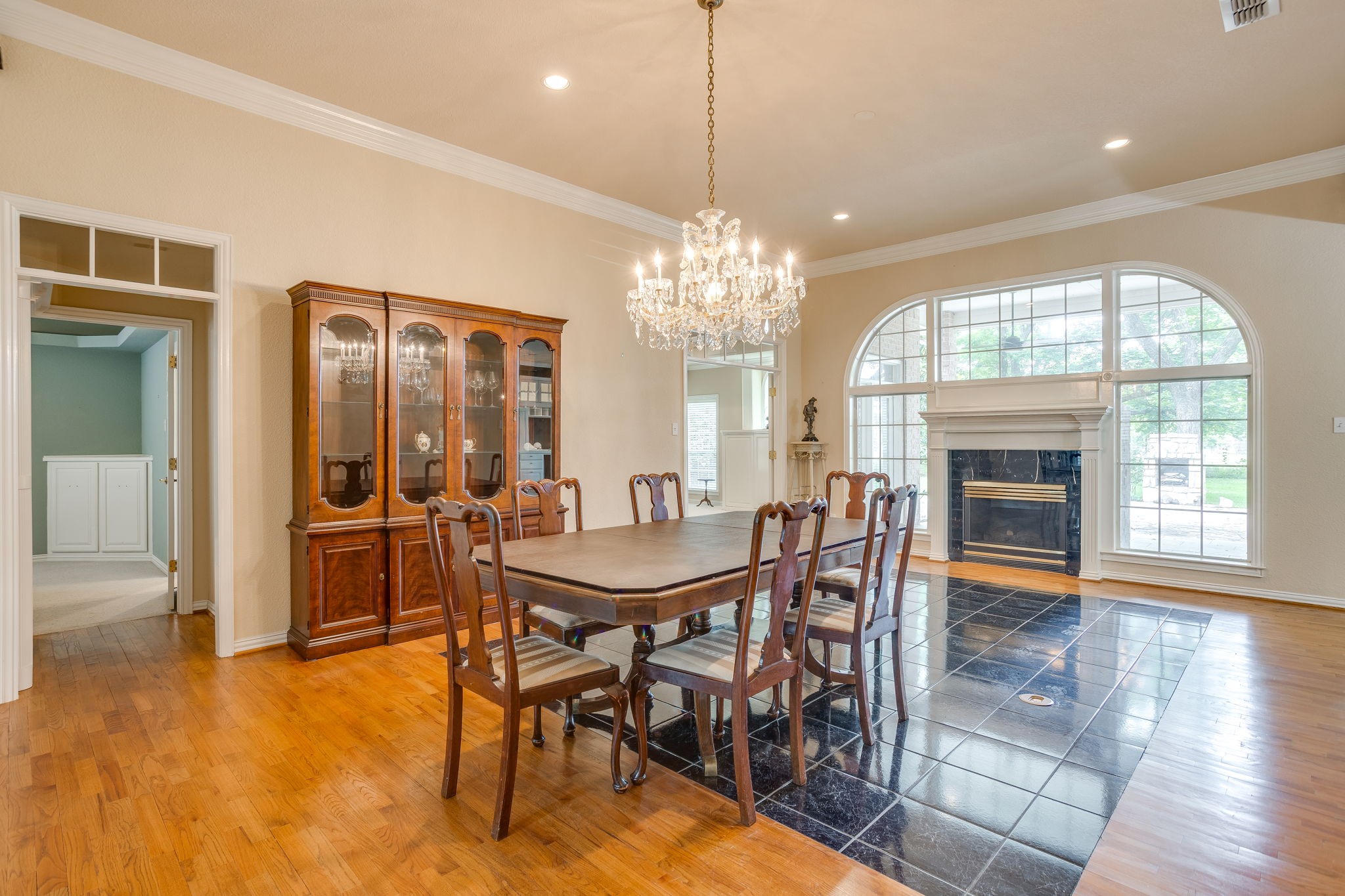 8707 S Monticello Circle Granbury TX 76049