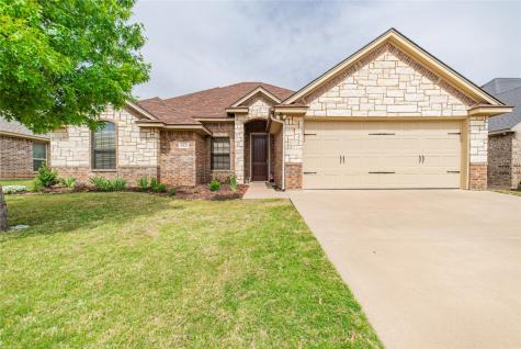 612 Donna Circle Granbury TX 76049