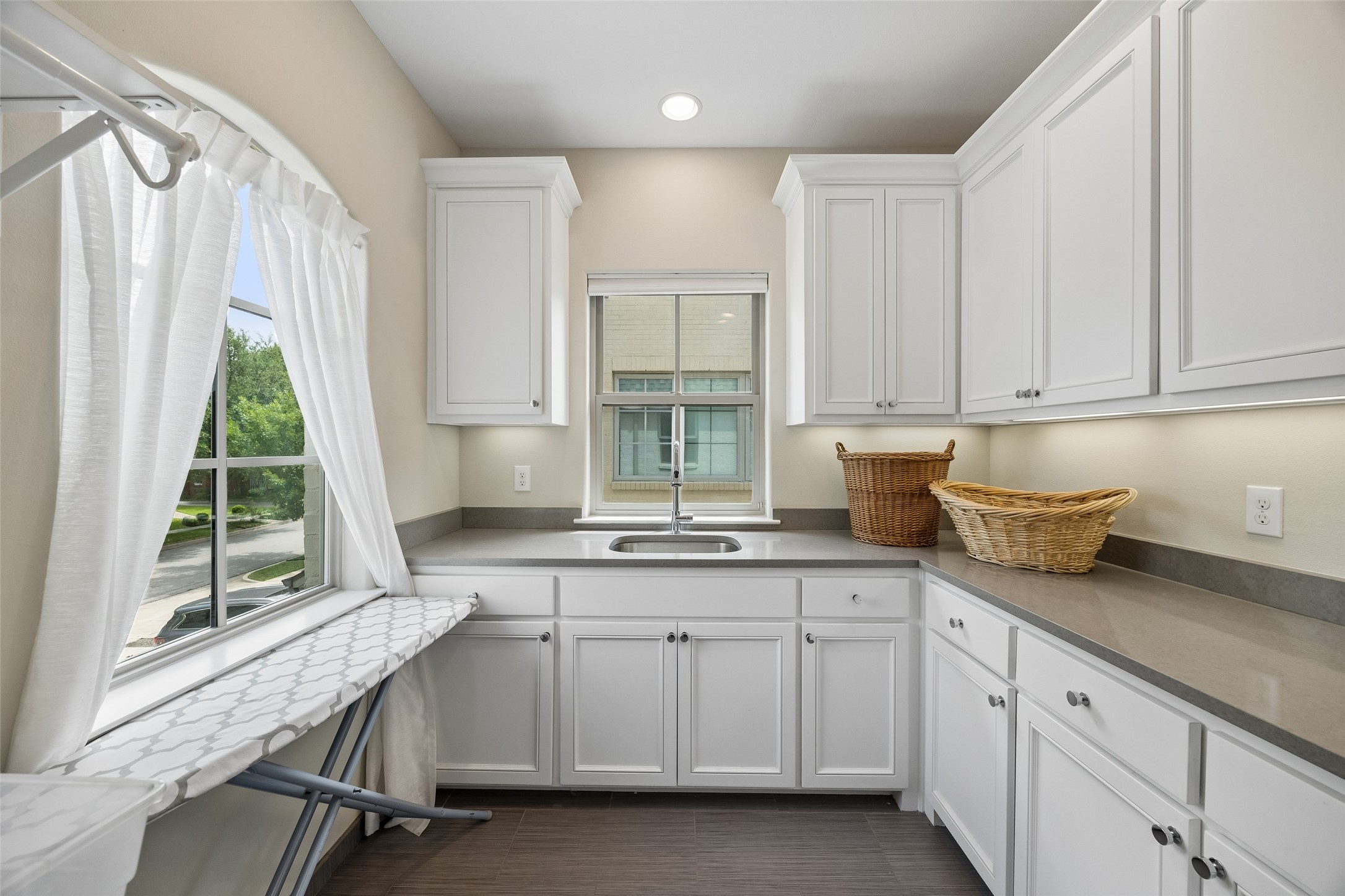 5602 Longview Street Dallas TX 75206
