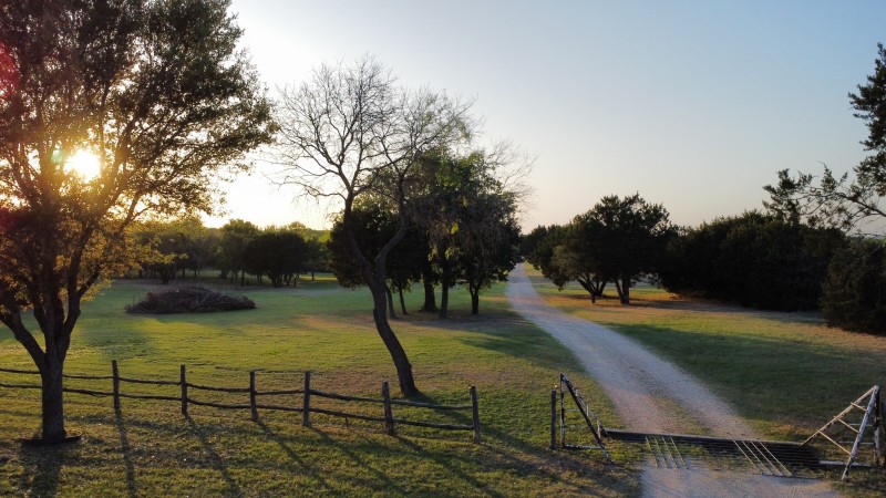 785 Tweedy Road Valley Mills TX 76689
