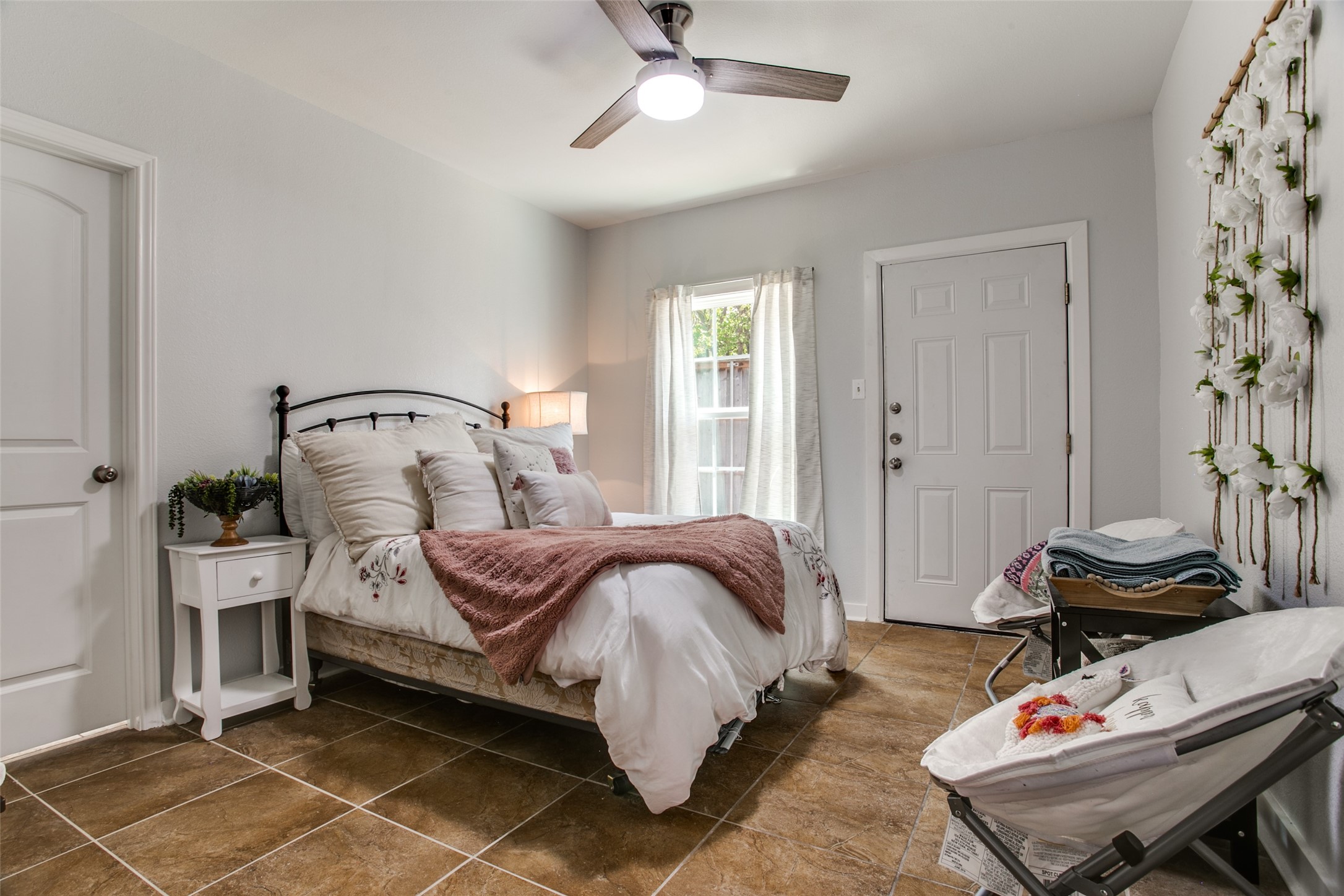 3005 6th Avenue Fort Worth TX 76110