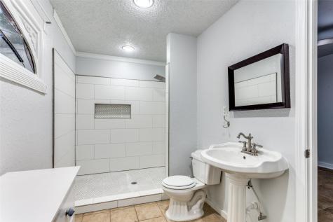 3005 6th Avenue Fort Worth TX 76110