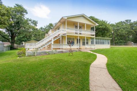 110 Jolly Circle Gun Barrel City TX 75156
