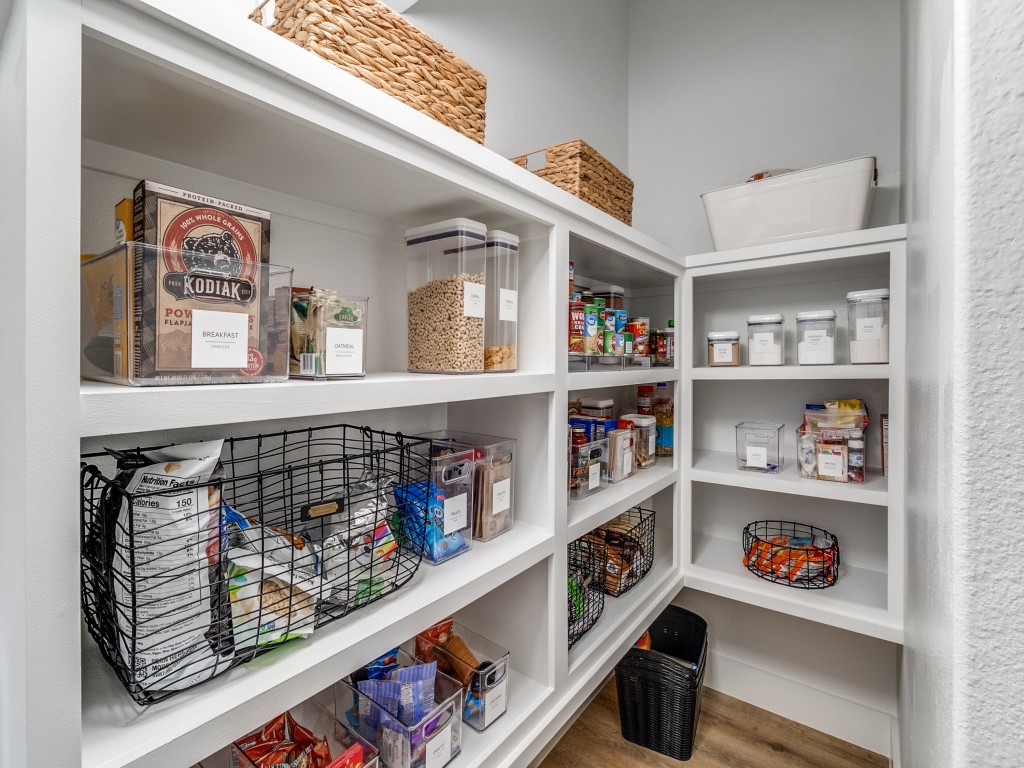 2146 Roanoke Avenue Dallas TX 75235