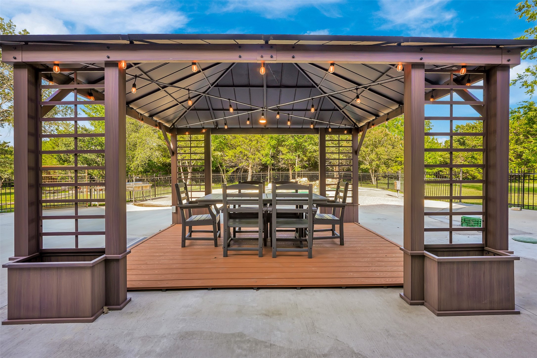 1690 Lynn Lane Lucas TX 75002