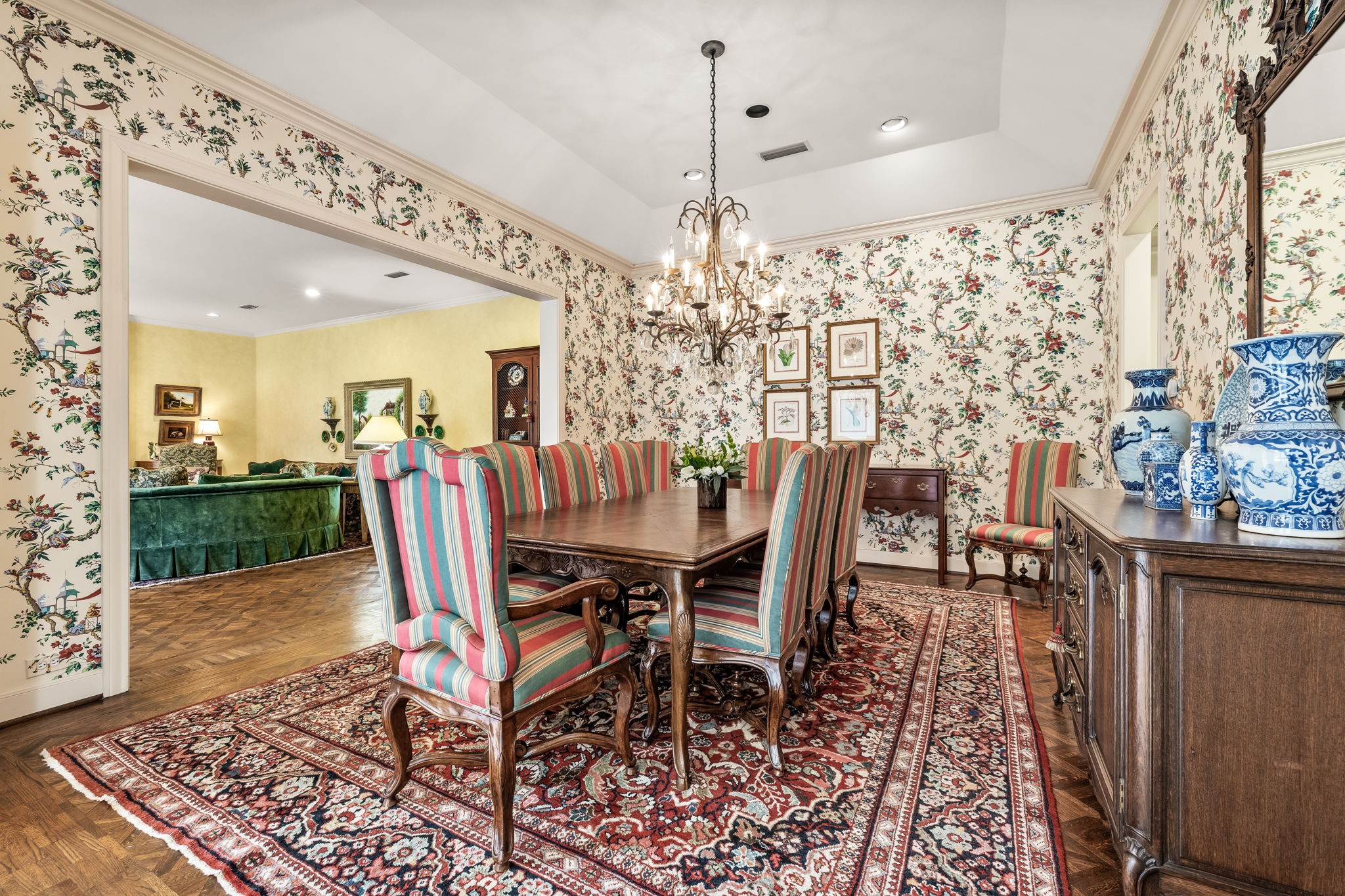 17 Stonecourt Circle Dallas TX 75225
