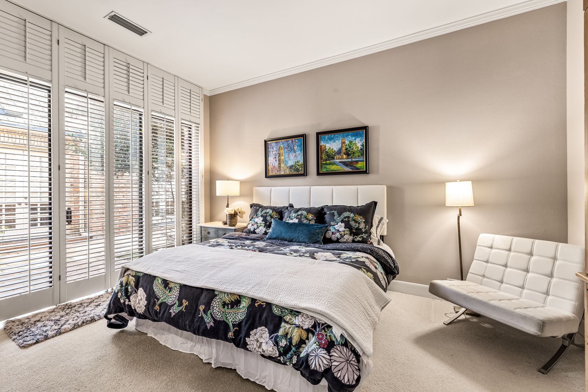 17 Stonecourt Circle Dallas TX 75225