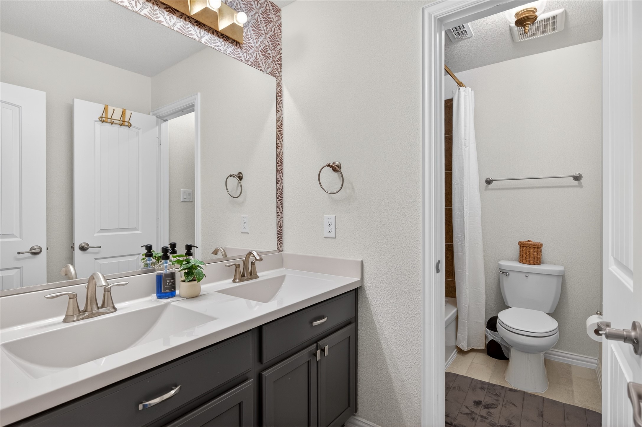 9300 Silver Dollar Drive Fort Worth TX 76131
