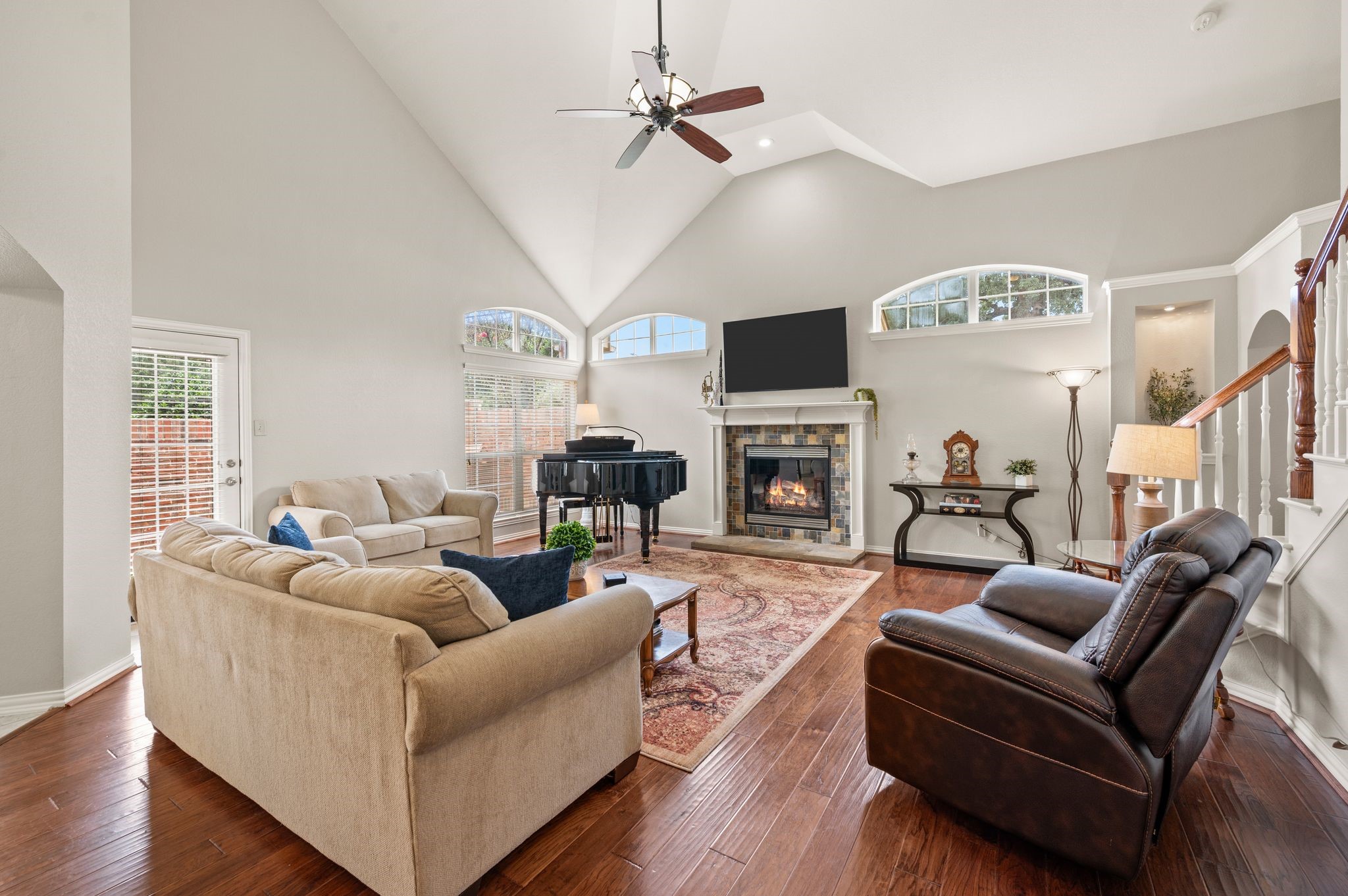 5047 Toftrees Drive Arlington TX 76016