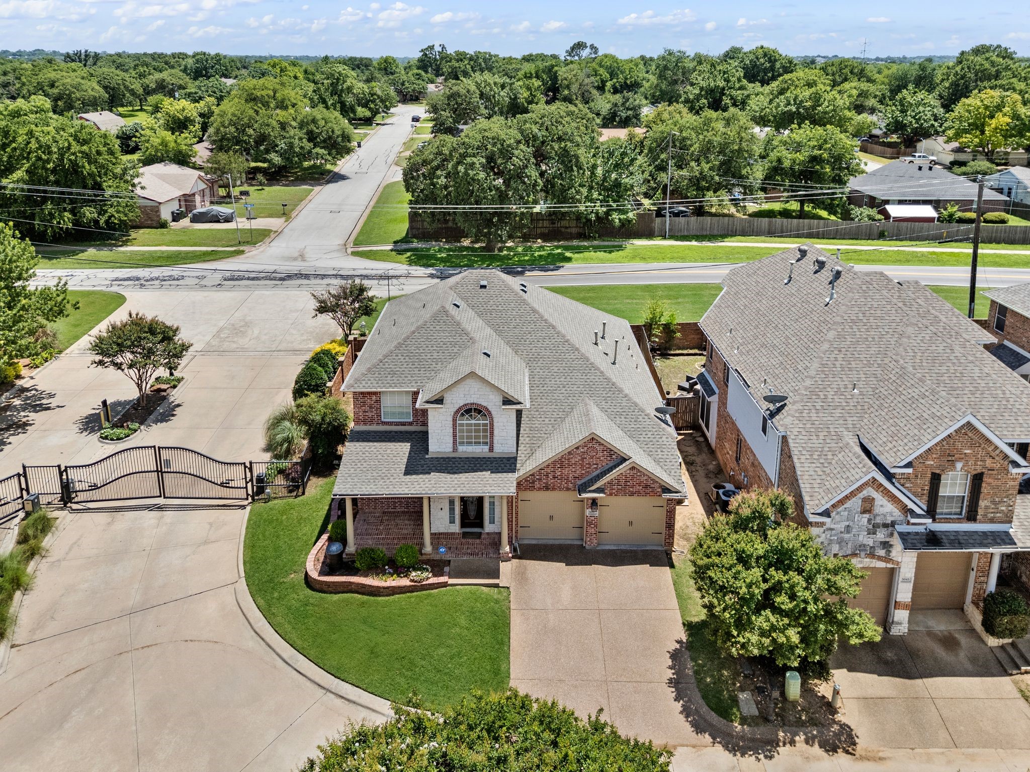 5047 Toftrees Drive Arlington TX 76016