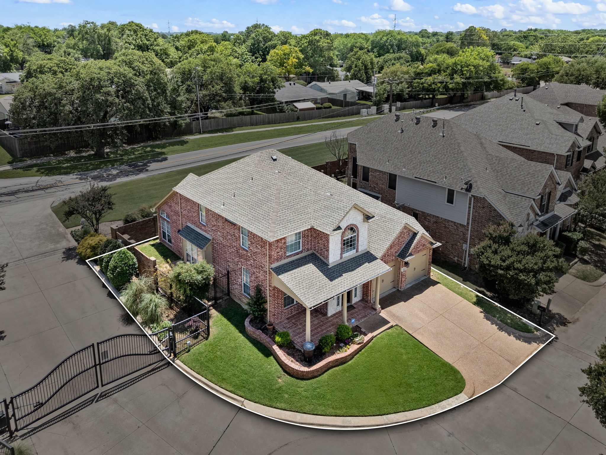 5047 Toftrees Drive Arlington TX 76016