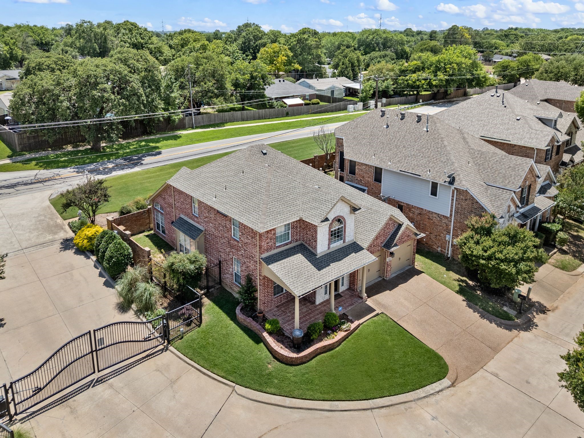 5047 Toftrees Drive Arlington TX 76016