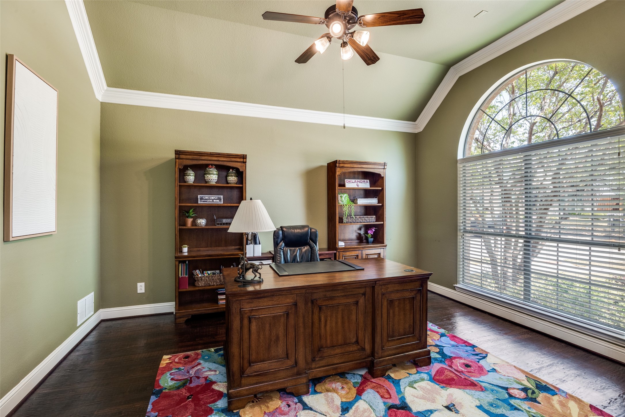 400 S Hampton Court Lewisville TX 75056