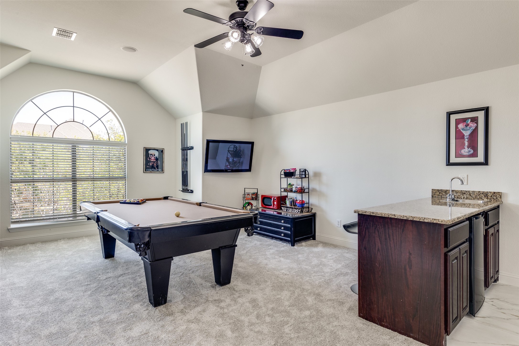 400 S Hampton Court Lewisville TX 75056