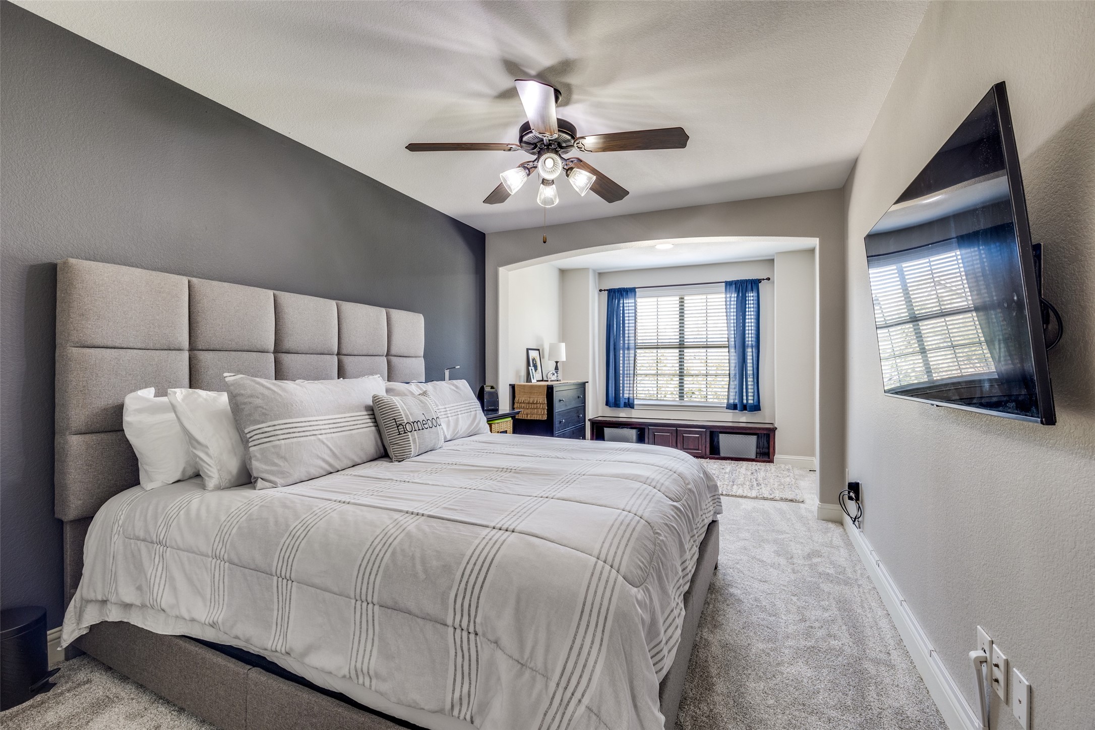 400 S Hampton Court Lewisville TX 75056