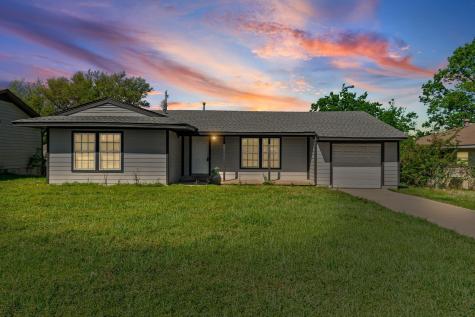 1704 Langford Street Greenville TX 75401