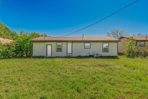 1704 Langford Street Greenville TX 75401