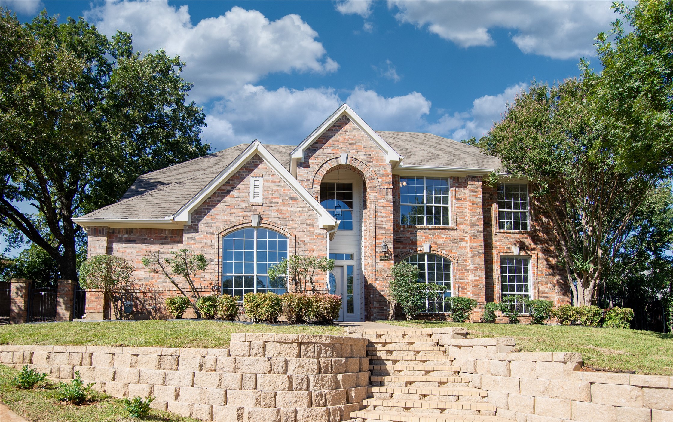 8559 Shadybrooke Court North Richland Hills TX 76182