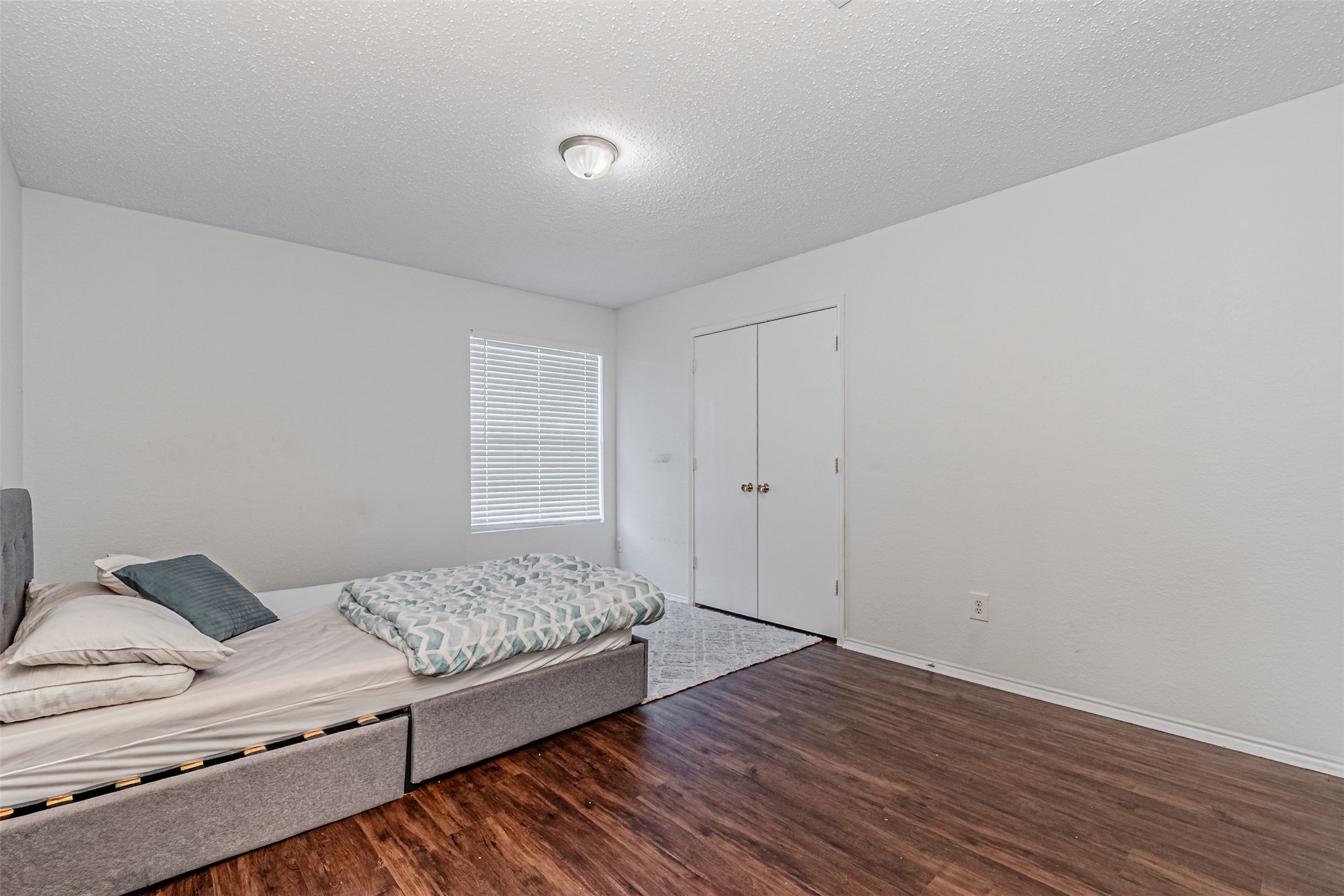 3016 Cesareo Drive Grand Prairie TX 75052