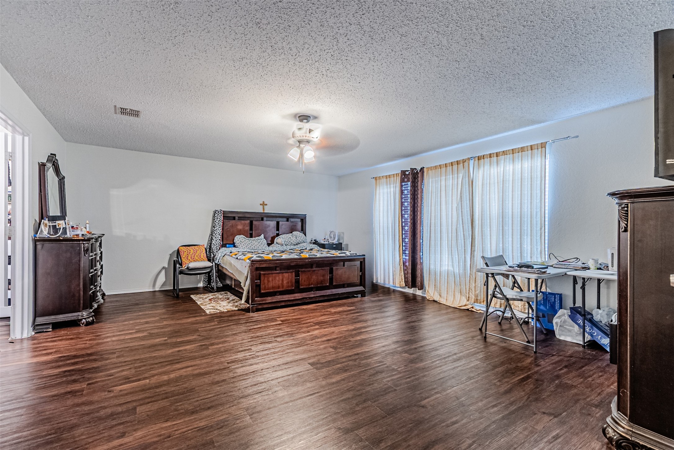 3016 Cesareo Drive Grand Prairie TX 75052