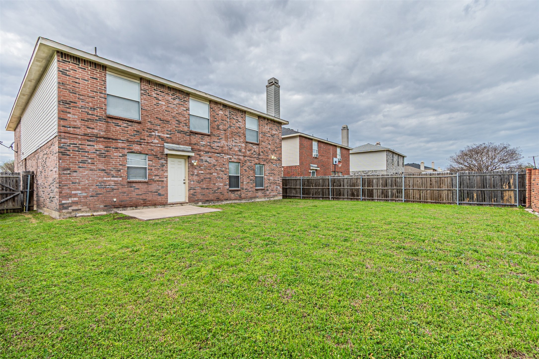 3016 Cesareo Drive Grand Prairie TX 75052