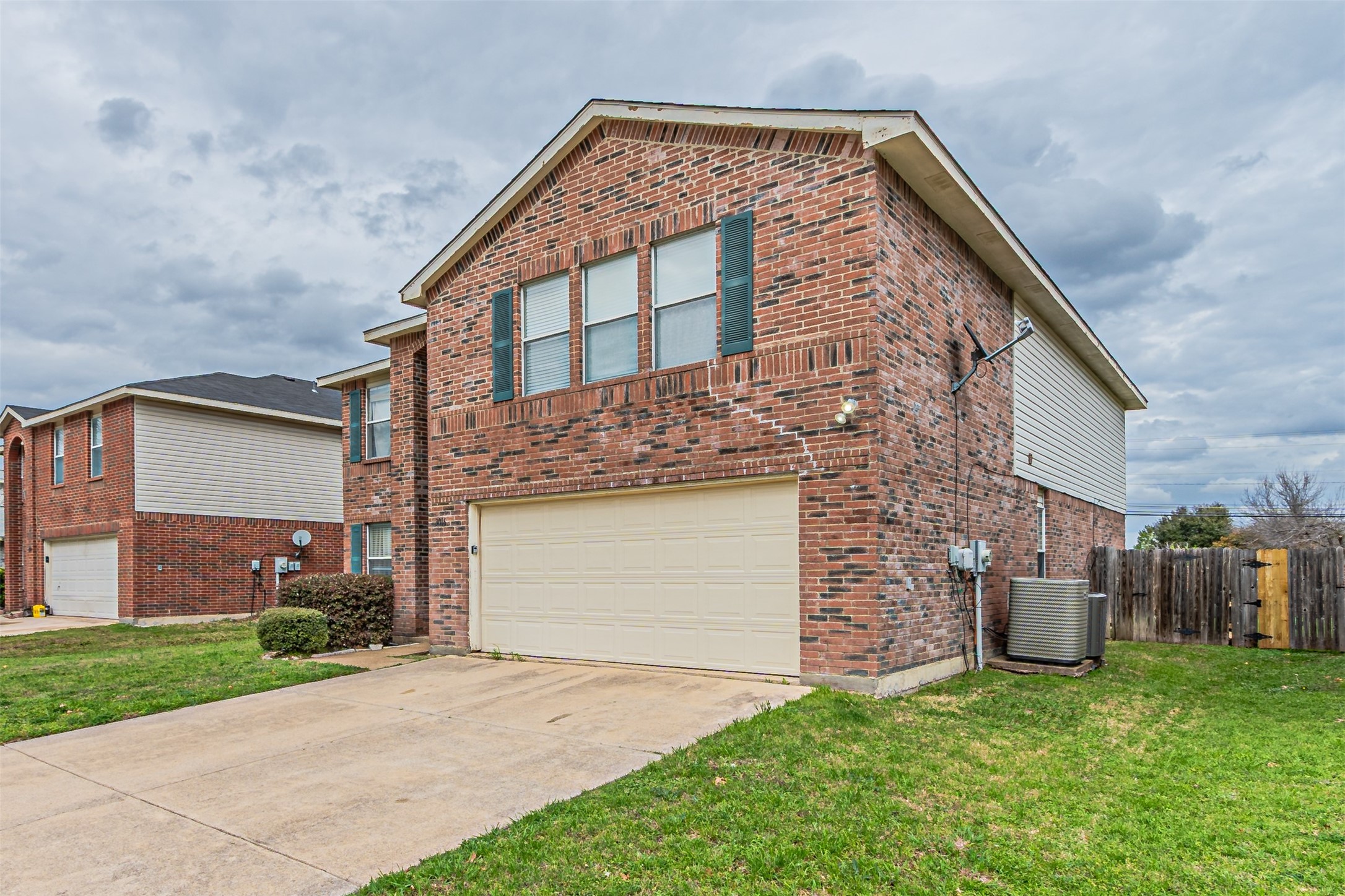 3016 Cesareo Drive Grand Prairie TX 75052