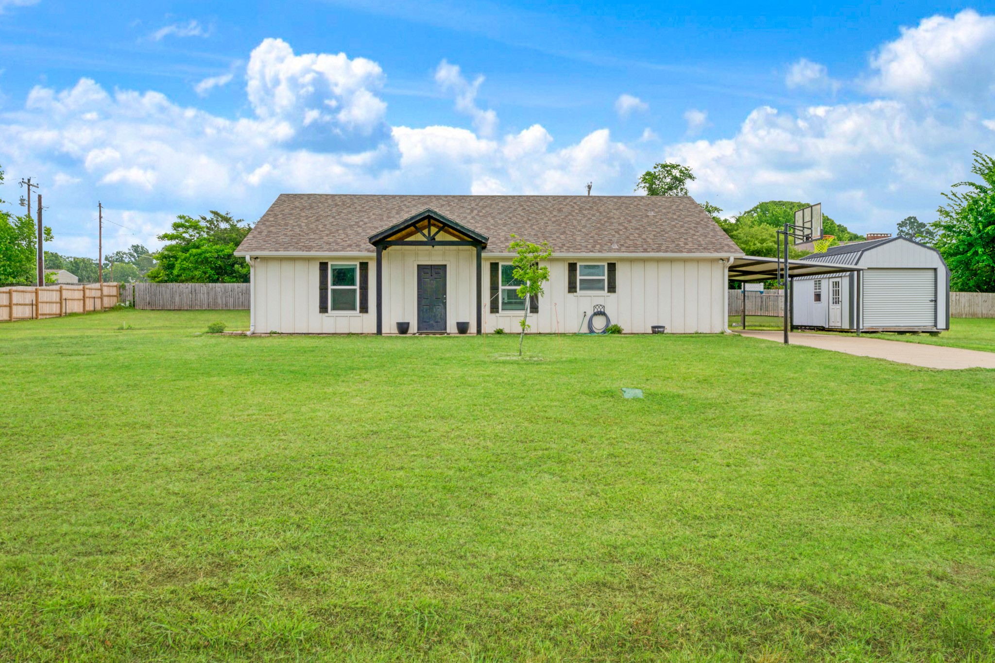 134 Private Road 43790 Paris TX 75460