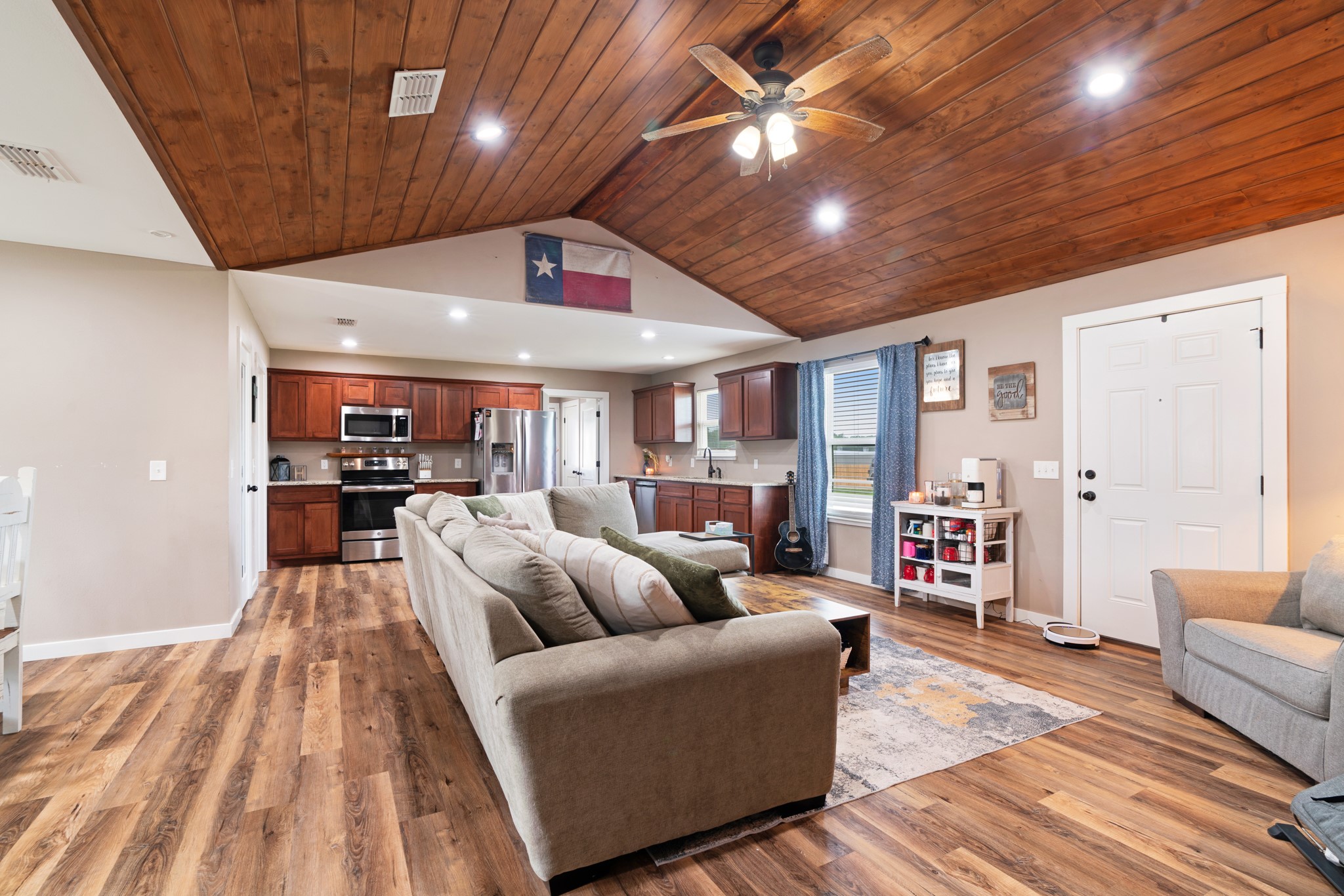 134 Private Road 43790 Paris TX 75460