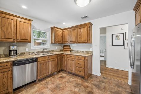 4636 Calmont Avenue Fort Worth TX 76107