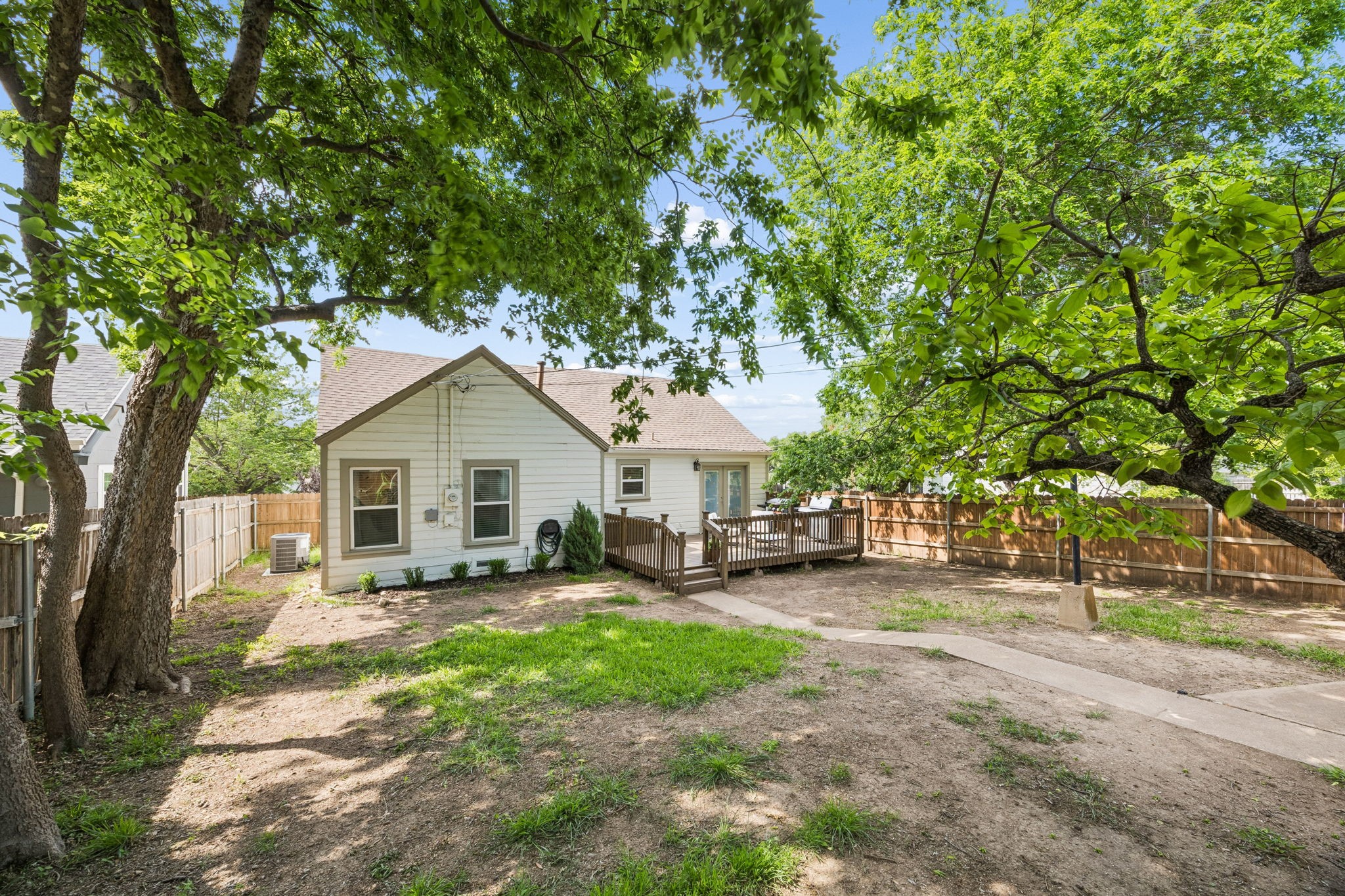 4636 Calmont Avenue Fort Worth TX 76107