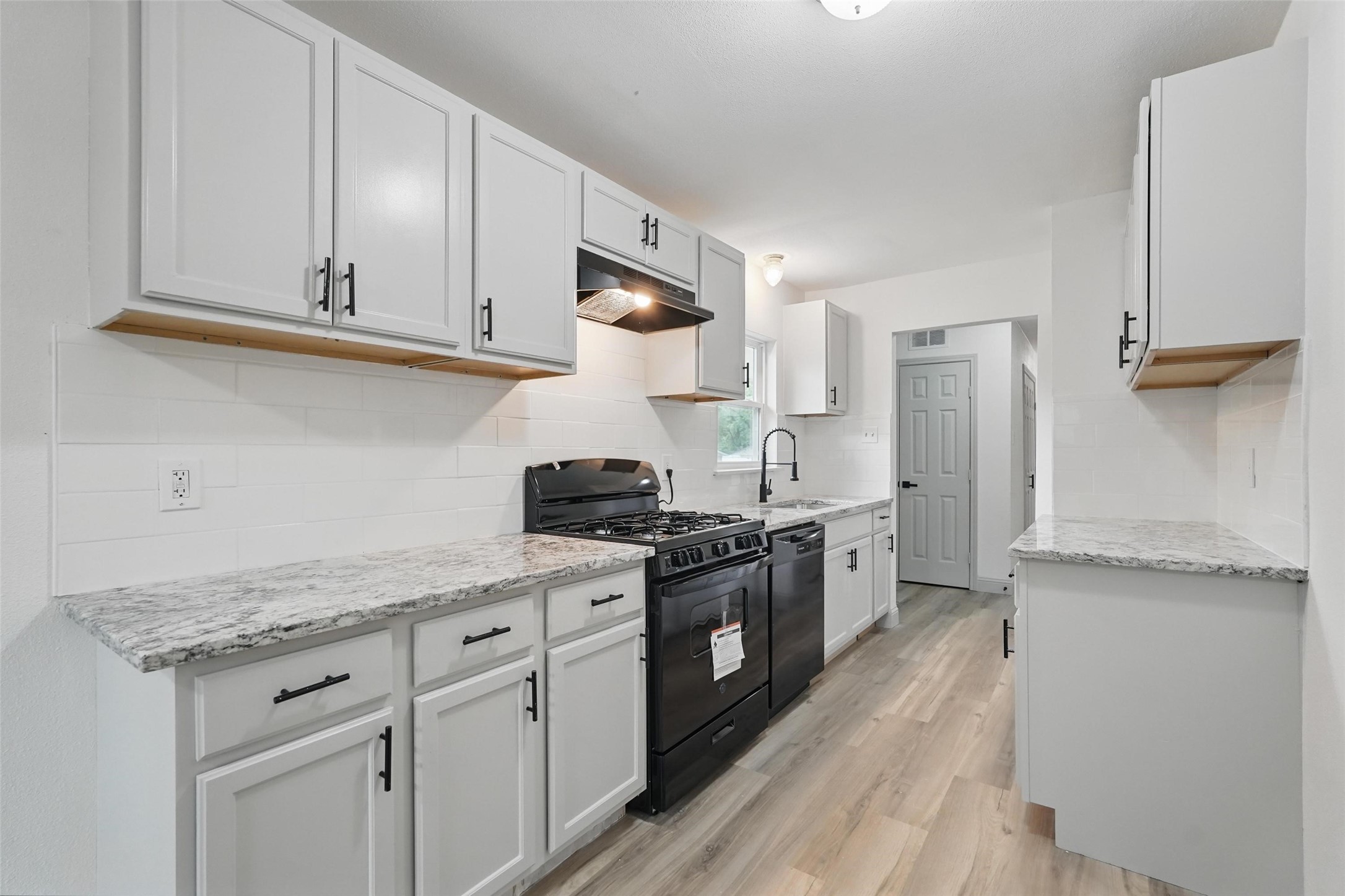 95 Twining Drive Denison TX 75020
