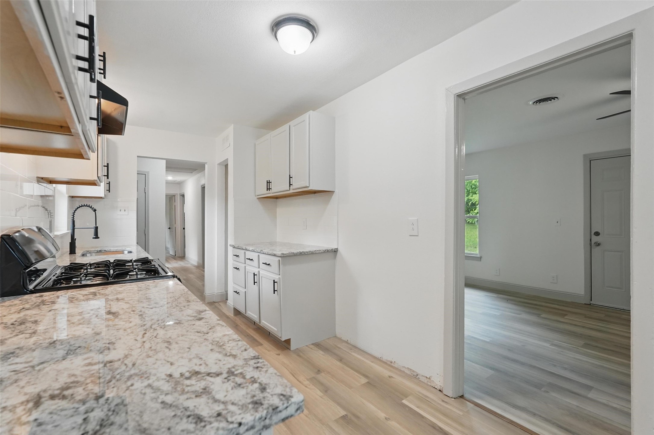 95 Twining Drive Denison TX 75020