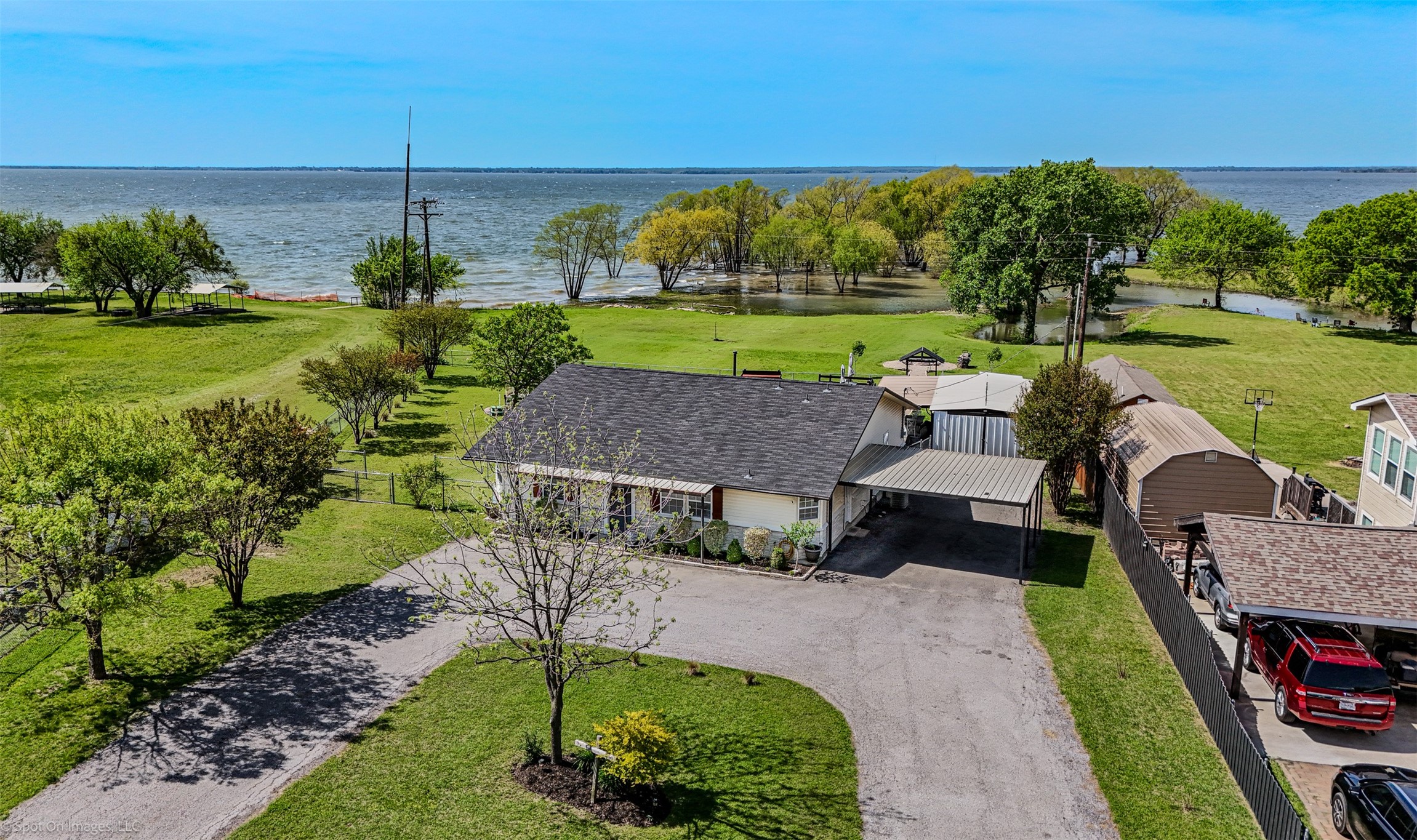 868 Briggs Boulevard East Tawakoni TX 75472