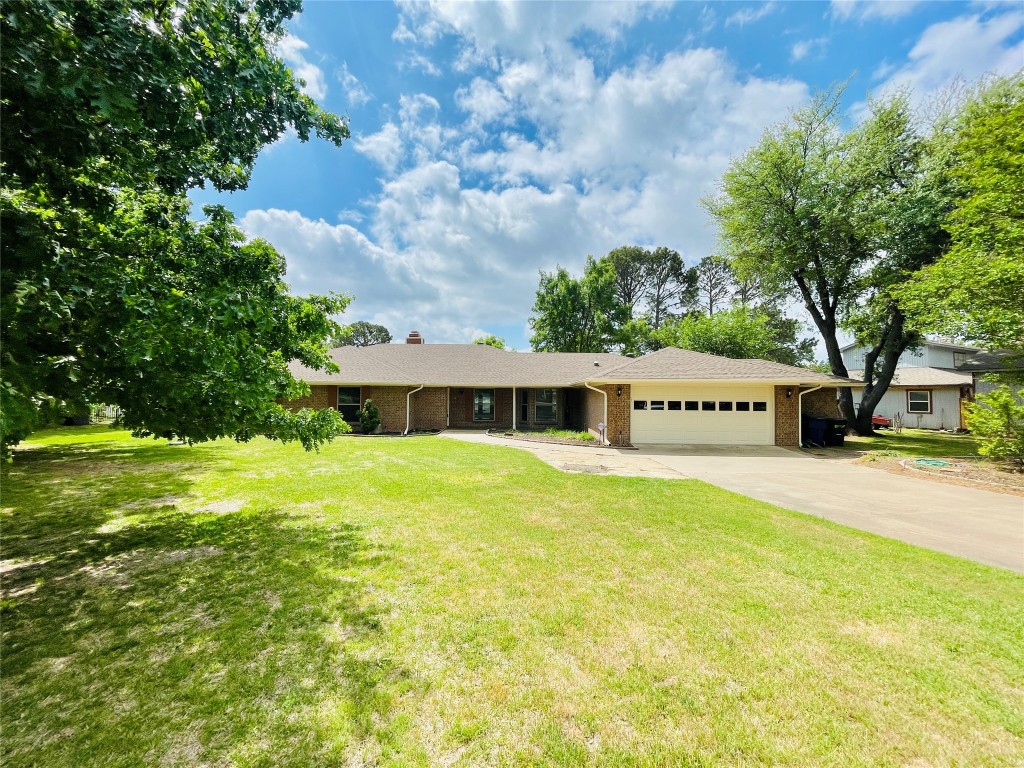 3813 Winding Way Granbury TX 76049