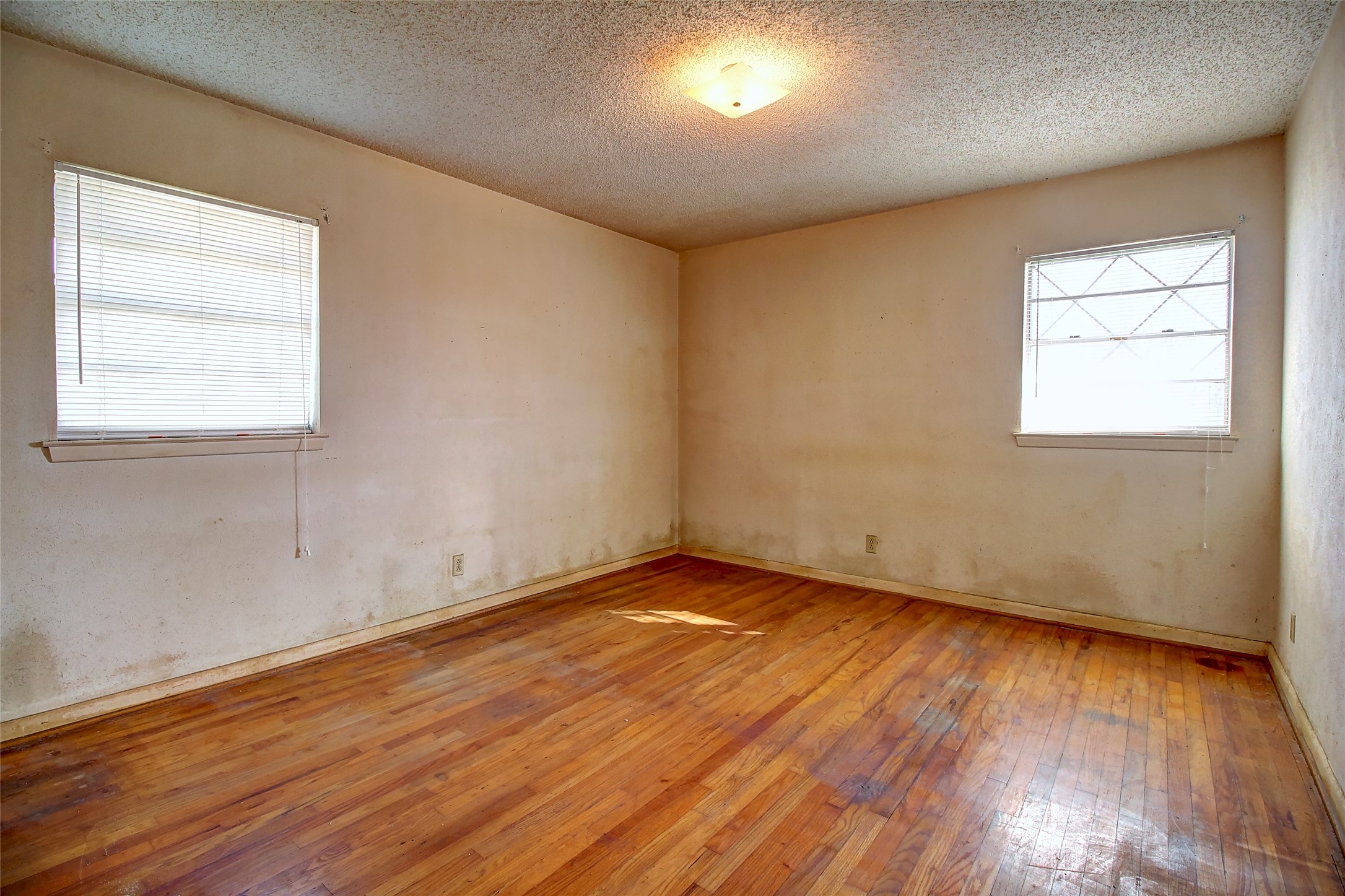 512 N Sherley Avenue Anna TX 75409
