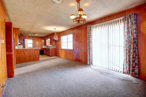512 N Sherley Avenue Anna TX 75409