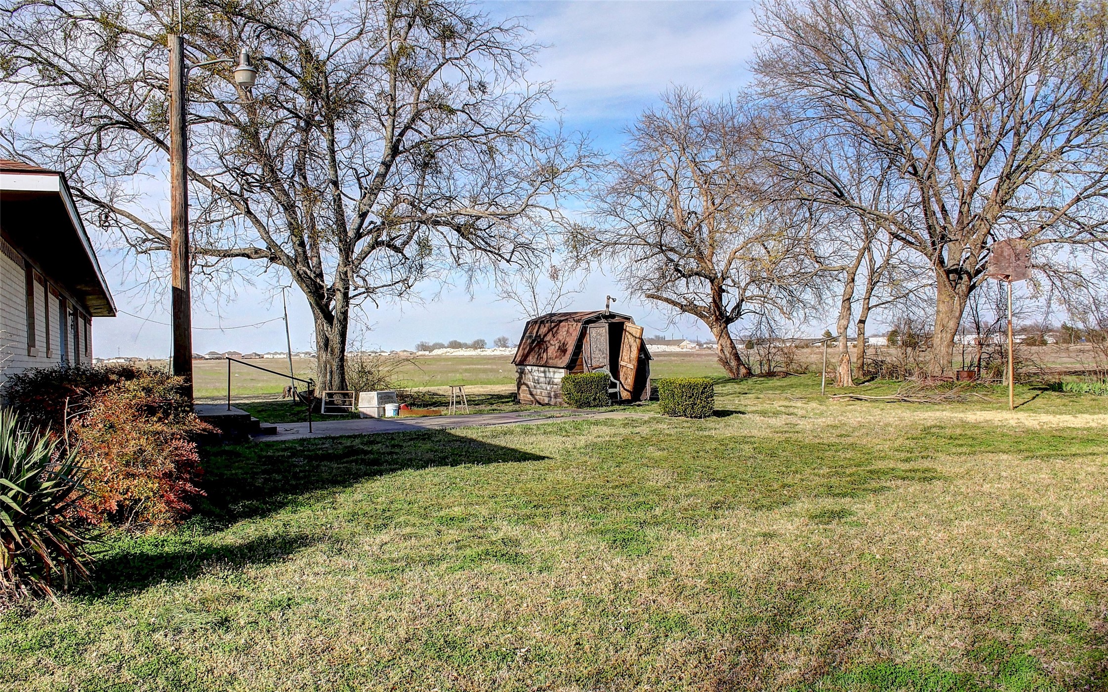 512 N Sherley Avenue Anna TX 75409