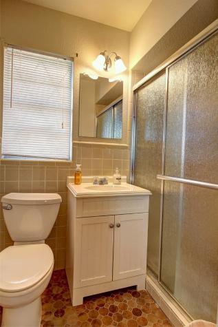512 N Sherley Avenue Anna TX 75409