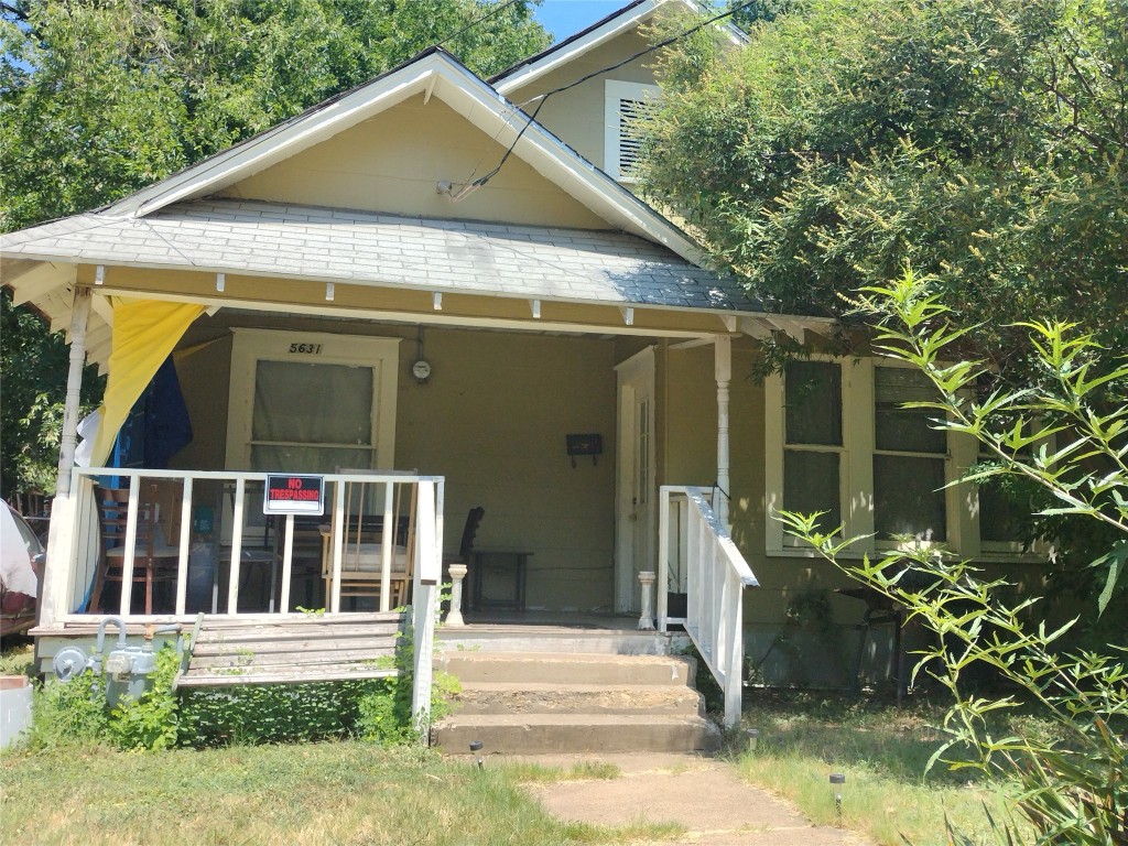 5631 East Side Avenue Dallas TX 75214