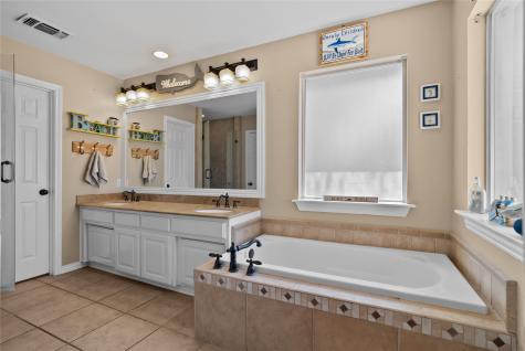163 Lakeview Drive Aledo TX 76008