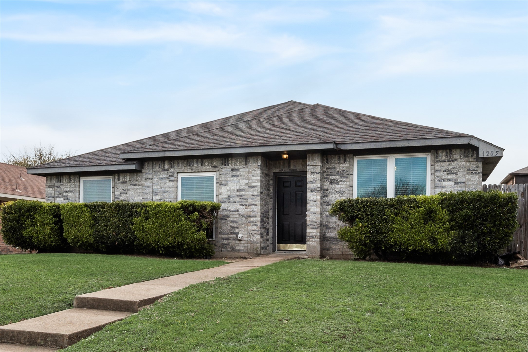 1205 Candlenut Court Desoto TX 75115