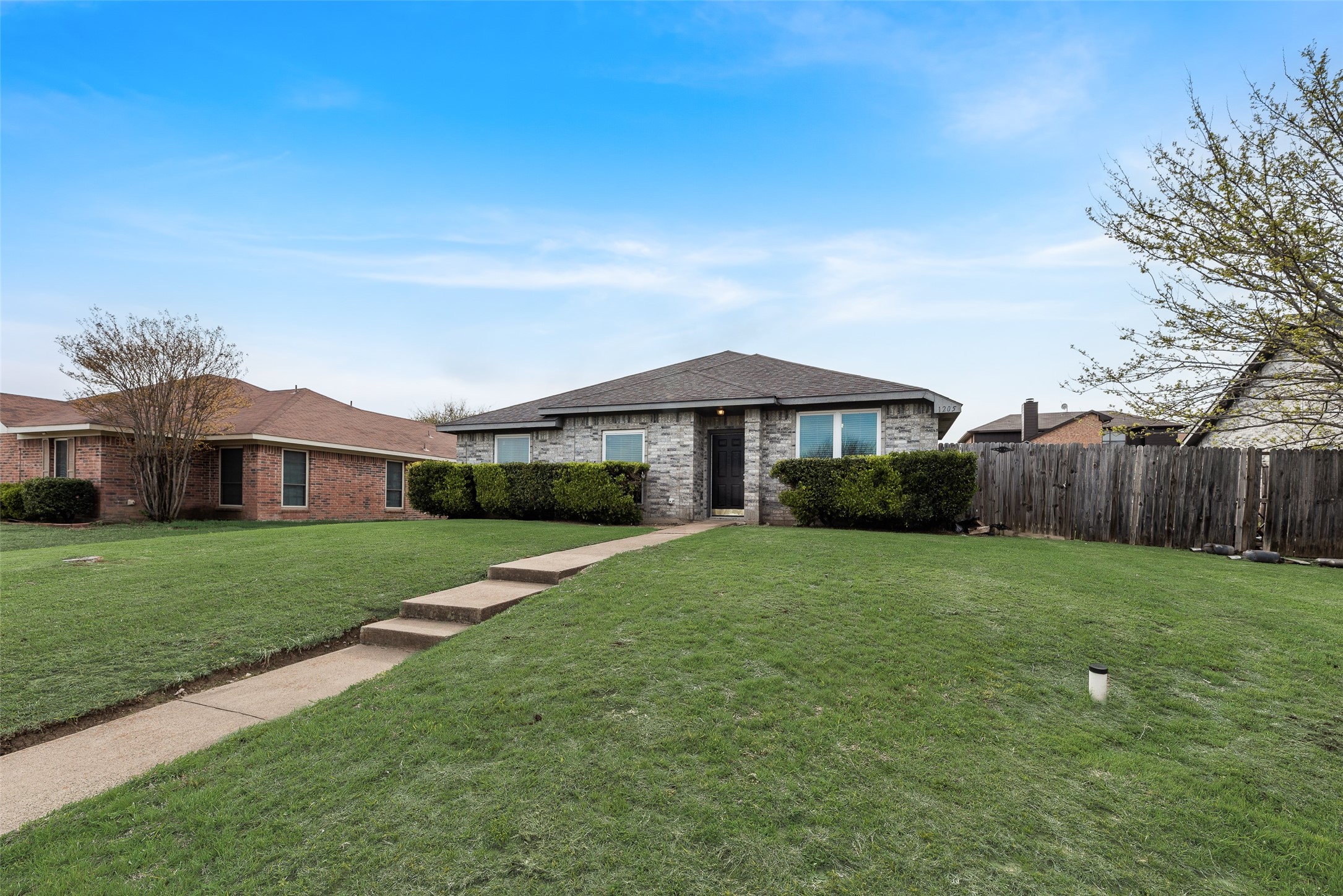 1205 Candlenut Court Desoto TX 75115