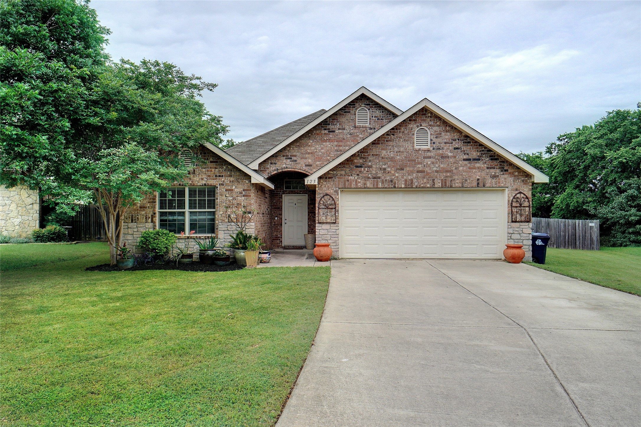 125 Gable Court Denton TX 76209