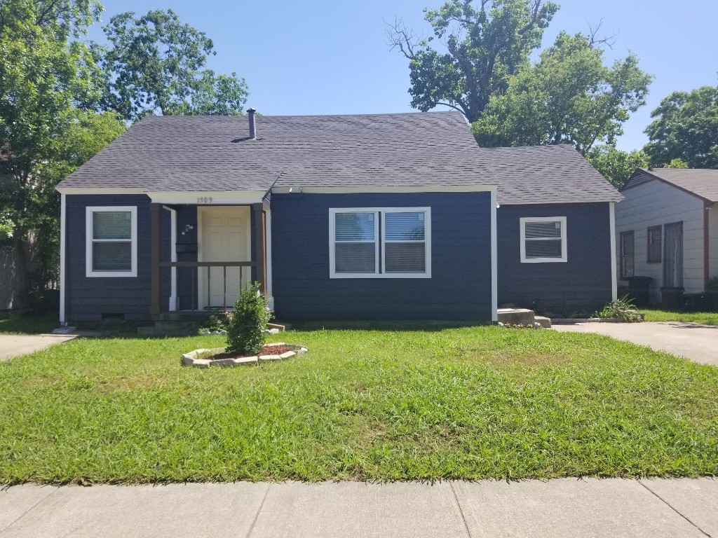 1509 Hickory Street Grand Prairie TX 75050