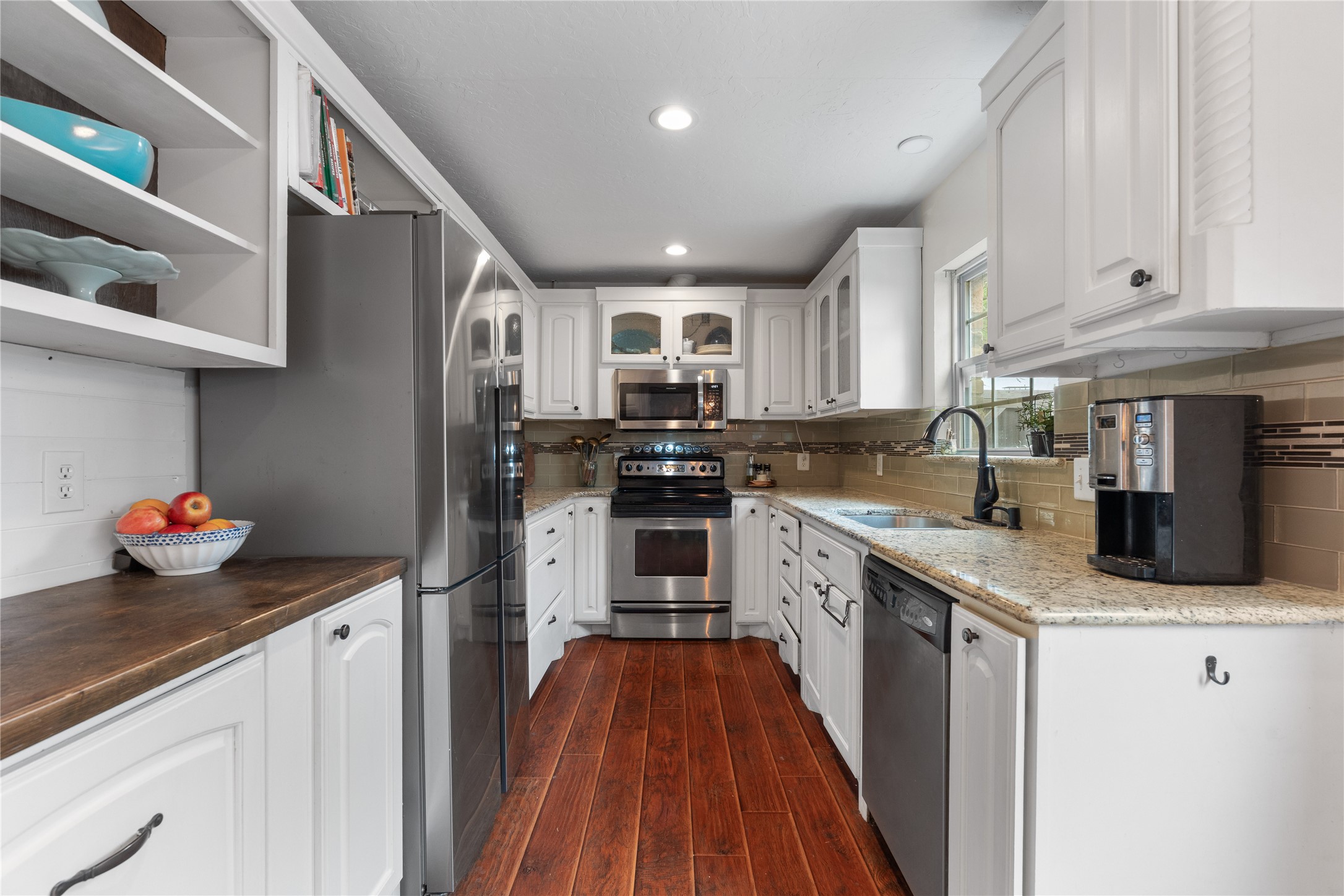 5010 Roundtable Lane Garland TX 75044