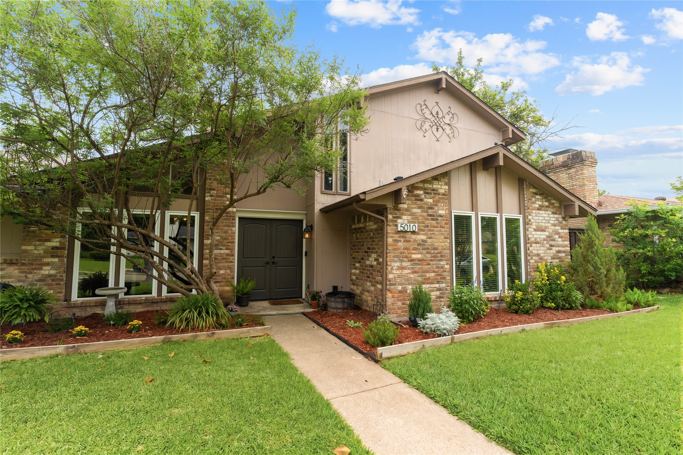 5010 Roundtable Lane Garland TX 75044