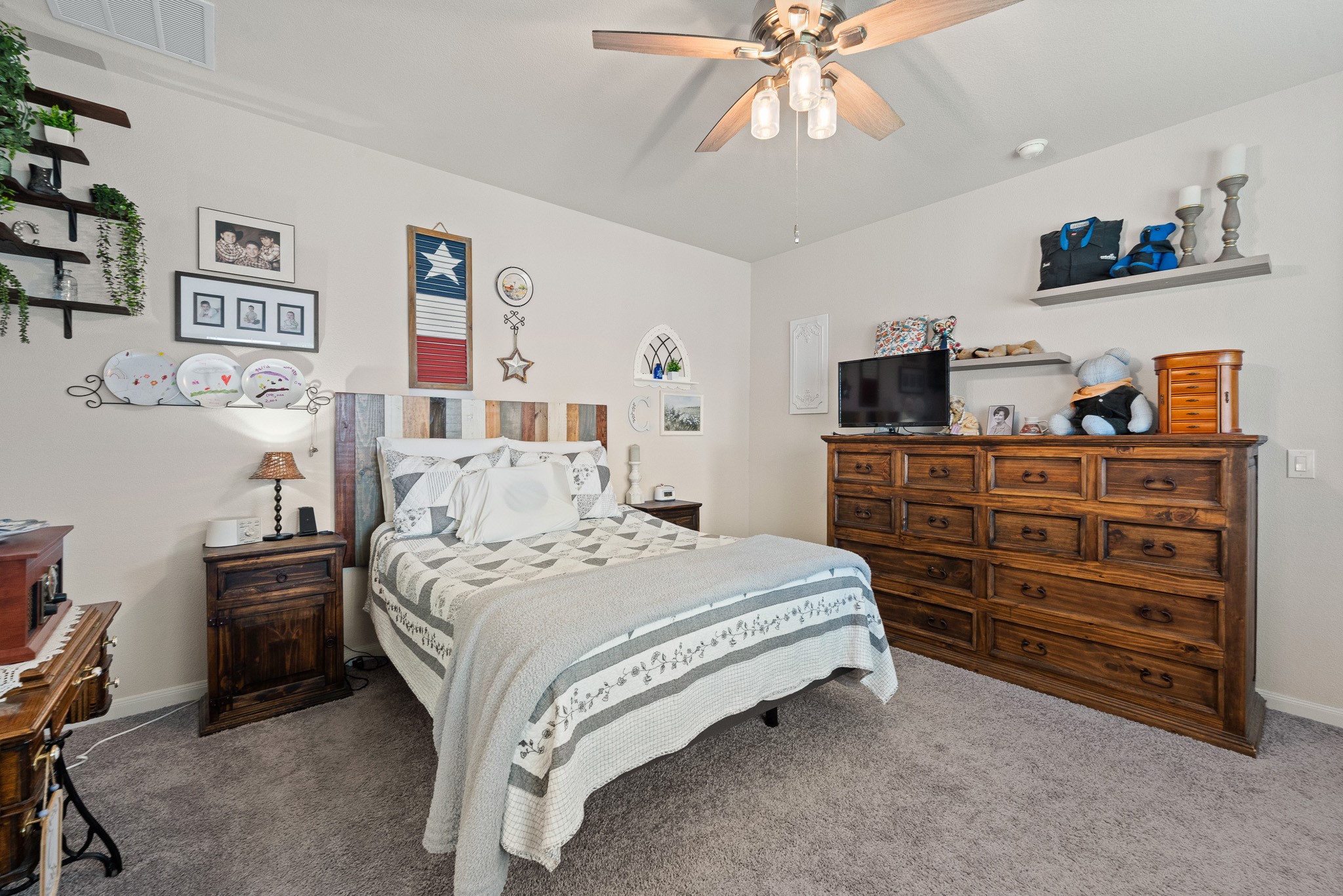 1160 Country Glen Drive Godley TX 76044